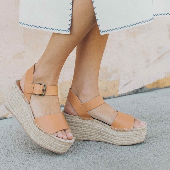 sandals with high platform